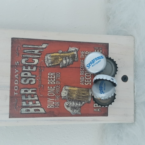 Magnetic Bottle Opener - Picture 3 of 4